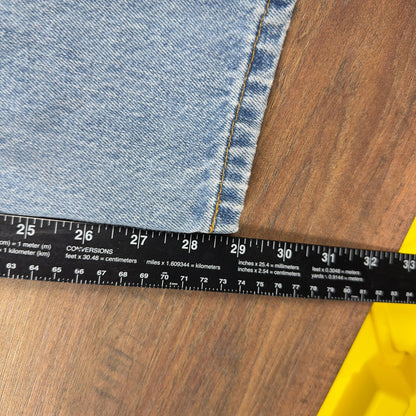 Vintage Y2K Levis 550 Relaxed Jeans Mens 36x29 Light Wash