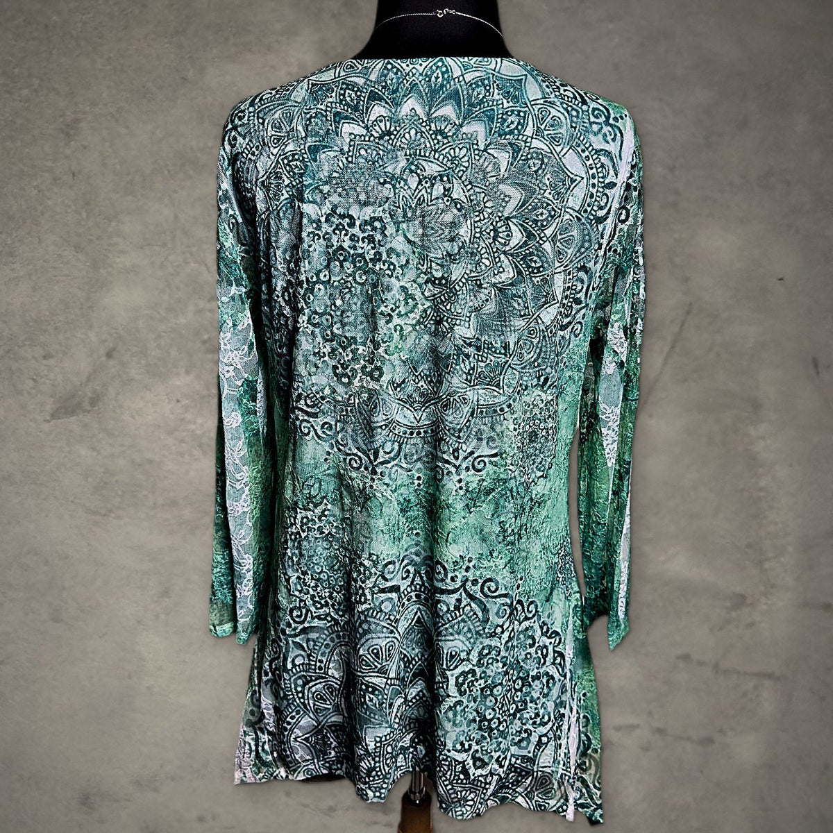 Calstyle Mandala Lace Sleeve Tunic Top Womens L Green Boho