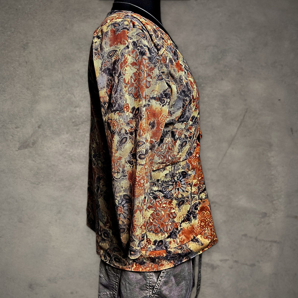 Notations Ring Buckle V Neck Top Womens XL Orange Paisley