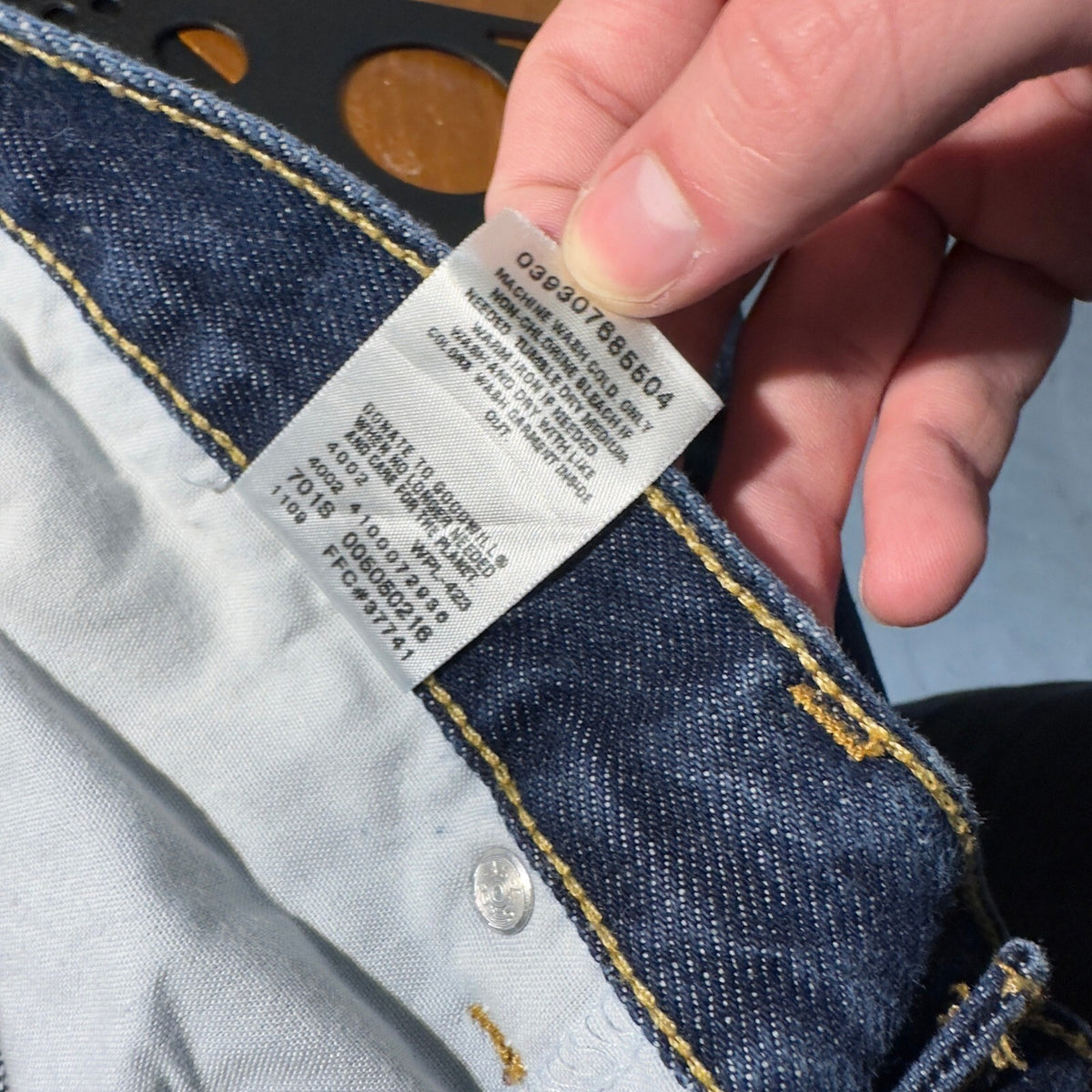 Levi's 505 Regular Fit Jeans Mens 34x30 Dark Wash Blue
