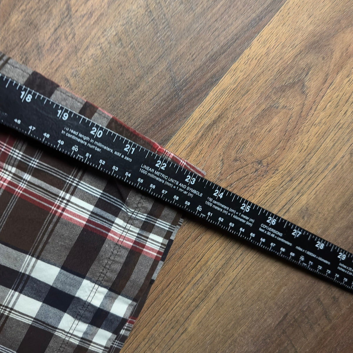 Y2K Arizona Jean Co Plaid Shorts Mens 36 Brown Red Baggy