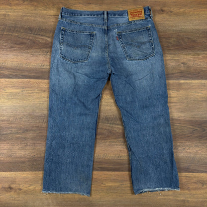 Levis 514 Straight Fit Jeans Mens 36 Medium Wash Distressed