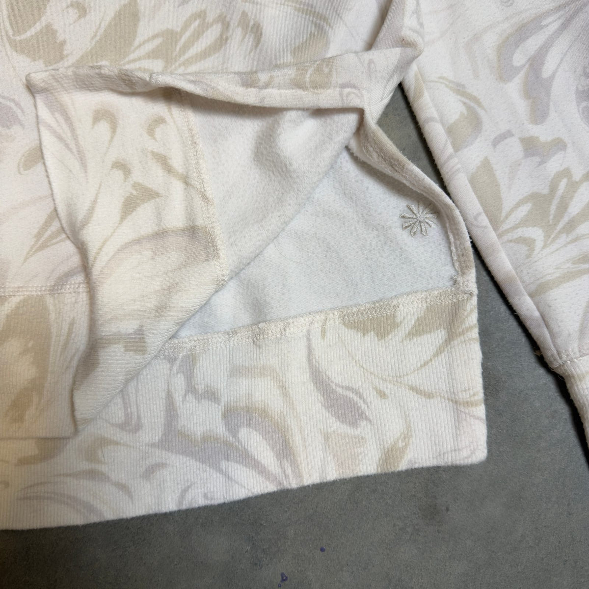 Athleta Marbled Print Pullover Sweatshirt Womens XXS Cream
