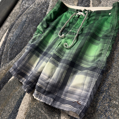 Rusty Board Shorts Mens 32 Green Plaid Ombre Surf Trunks
