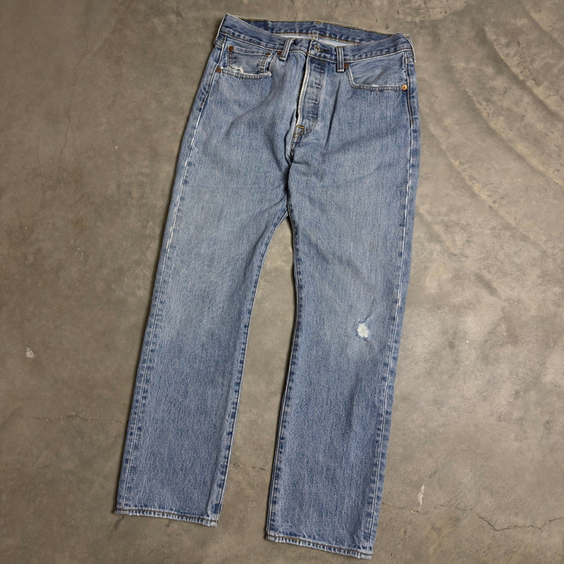 Levi's 501 Original Fit Jeans Mens 32x30 Light Blue Baggy Streetwear Denim