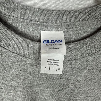 NWT Gildan Mens S Long Sleeve Heather Gray Tee