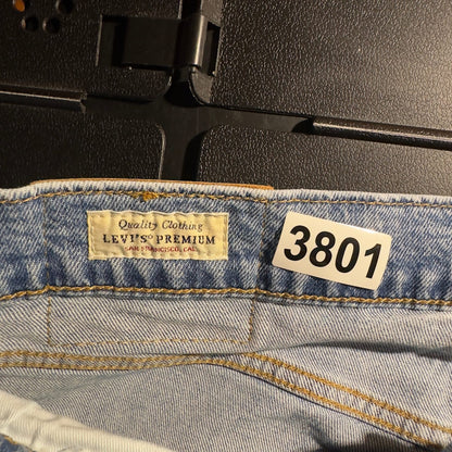 Levi's Premium 514 Jeans Mens 31x30 Medium Wash Worn In