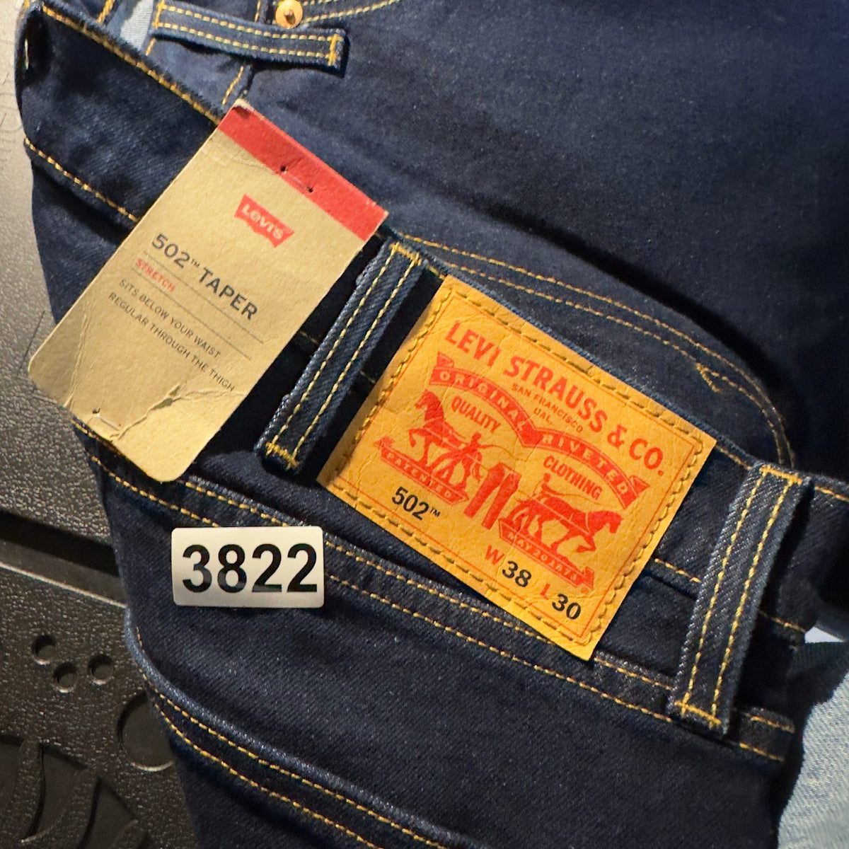 NWT Levi's 502 Taper Mens Stretch Jeans W38 L30 Dark
