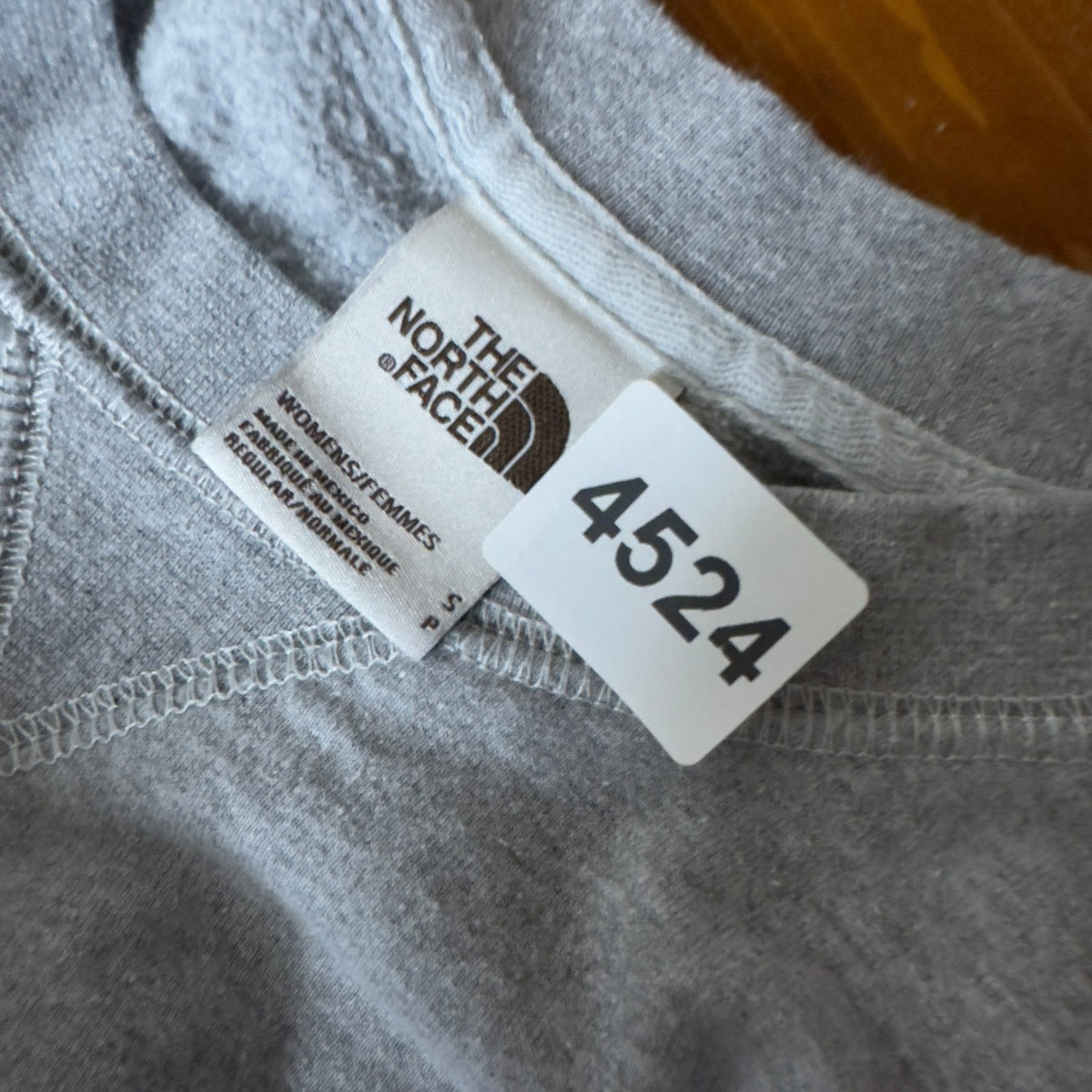 The North Face Crewneck Sweatshirt Womens Gray S Essential