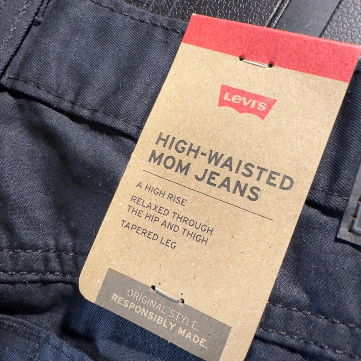 Levi's High Waisted Mom Jeans Womens 32x30 Black Baggy 90s