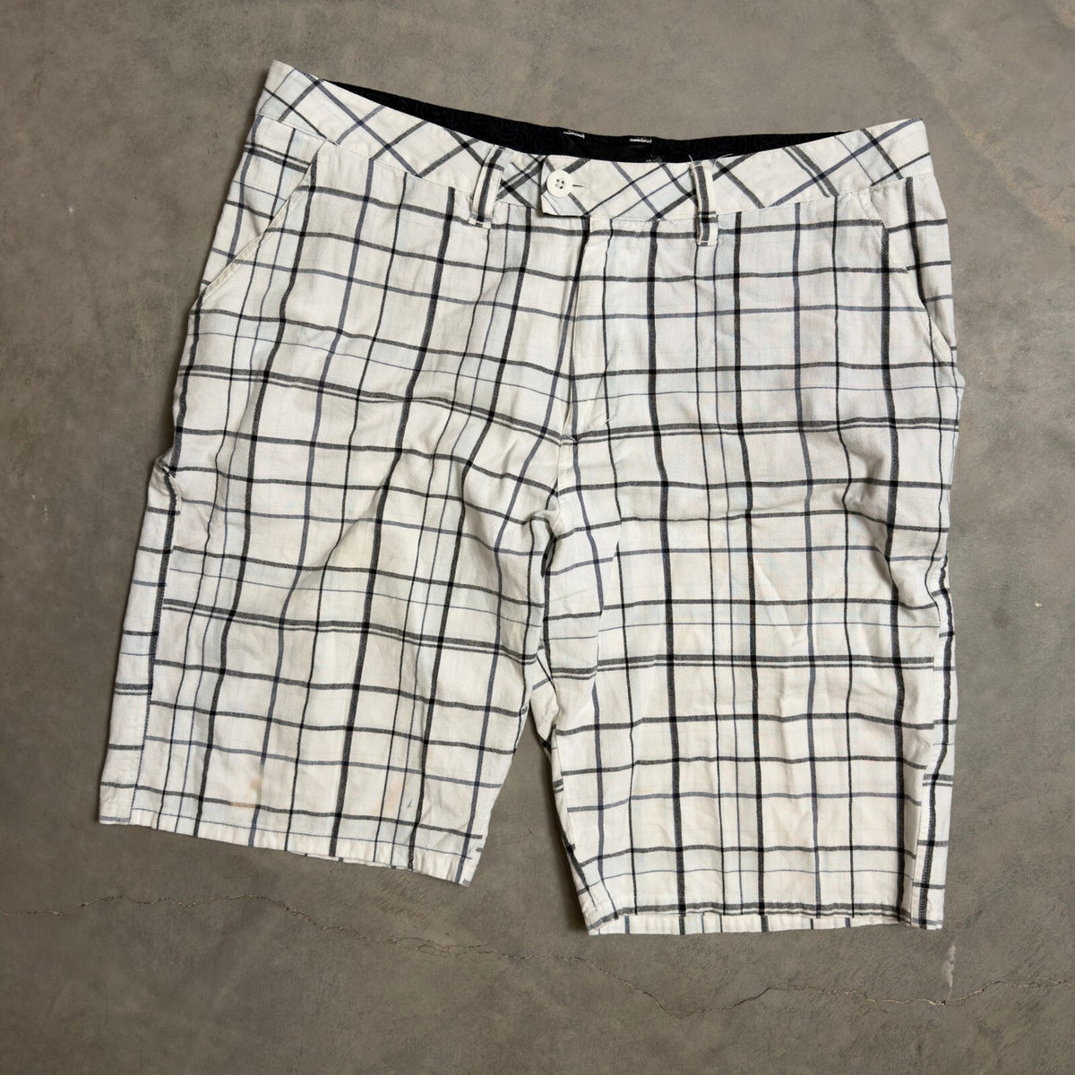 Hurley Plaid Walk Shorts Mens 36 White Black