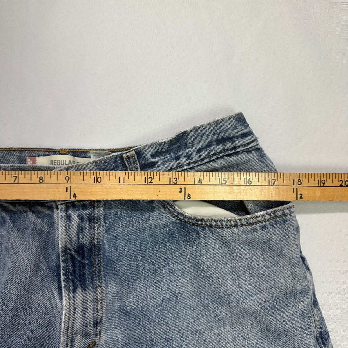 Levi's 505 Regular Fit Jeans Mens 36x36 Light Wash Baggy