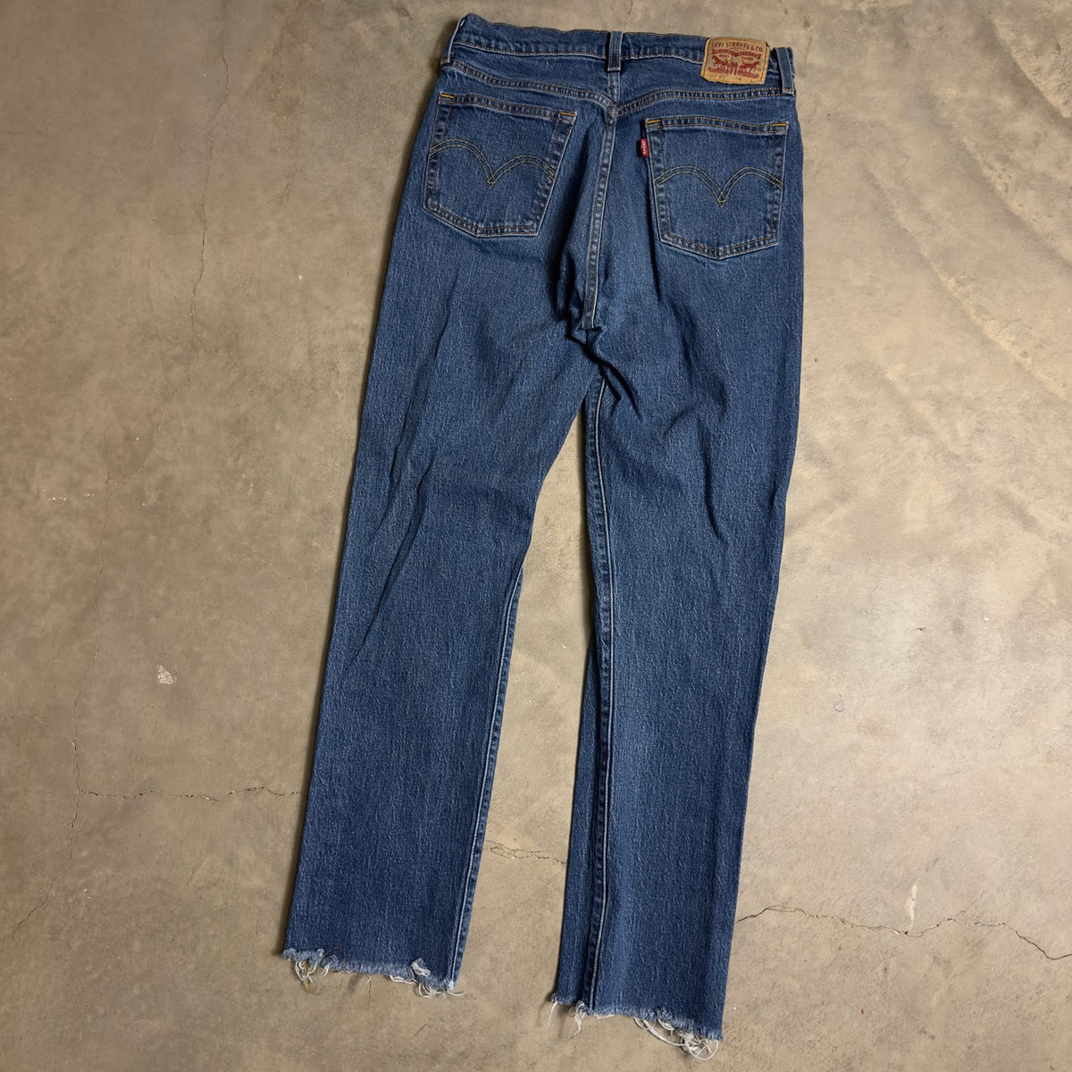 Levi's Premium Cropped Jeans Womens 29x22 Blue Raw Hem