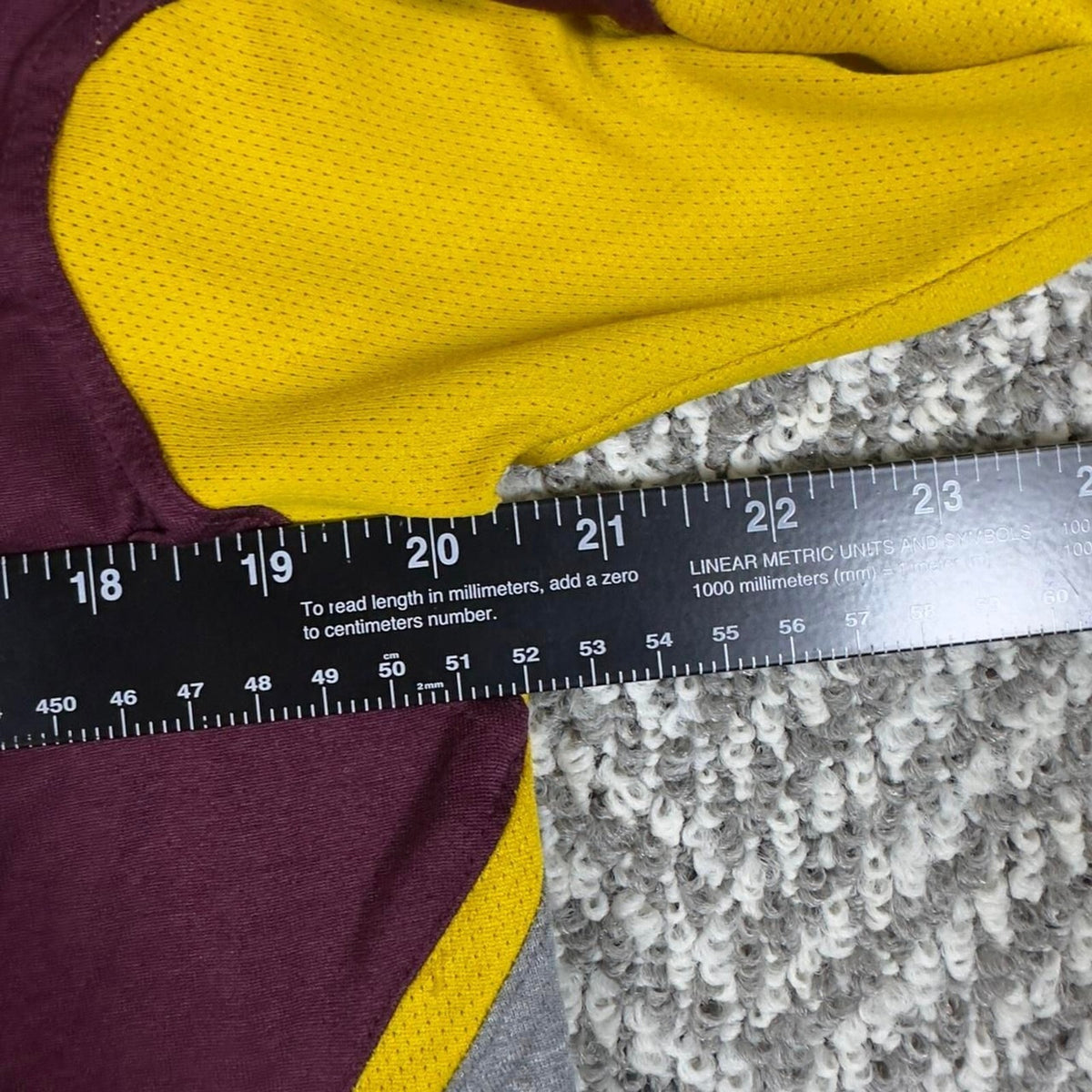 Nike Minnesota Golden Gophers Shirt Men's Large Maroon Gold