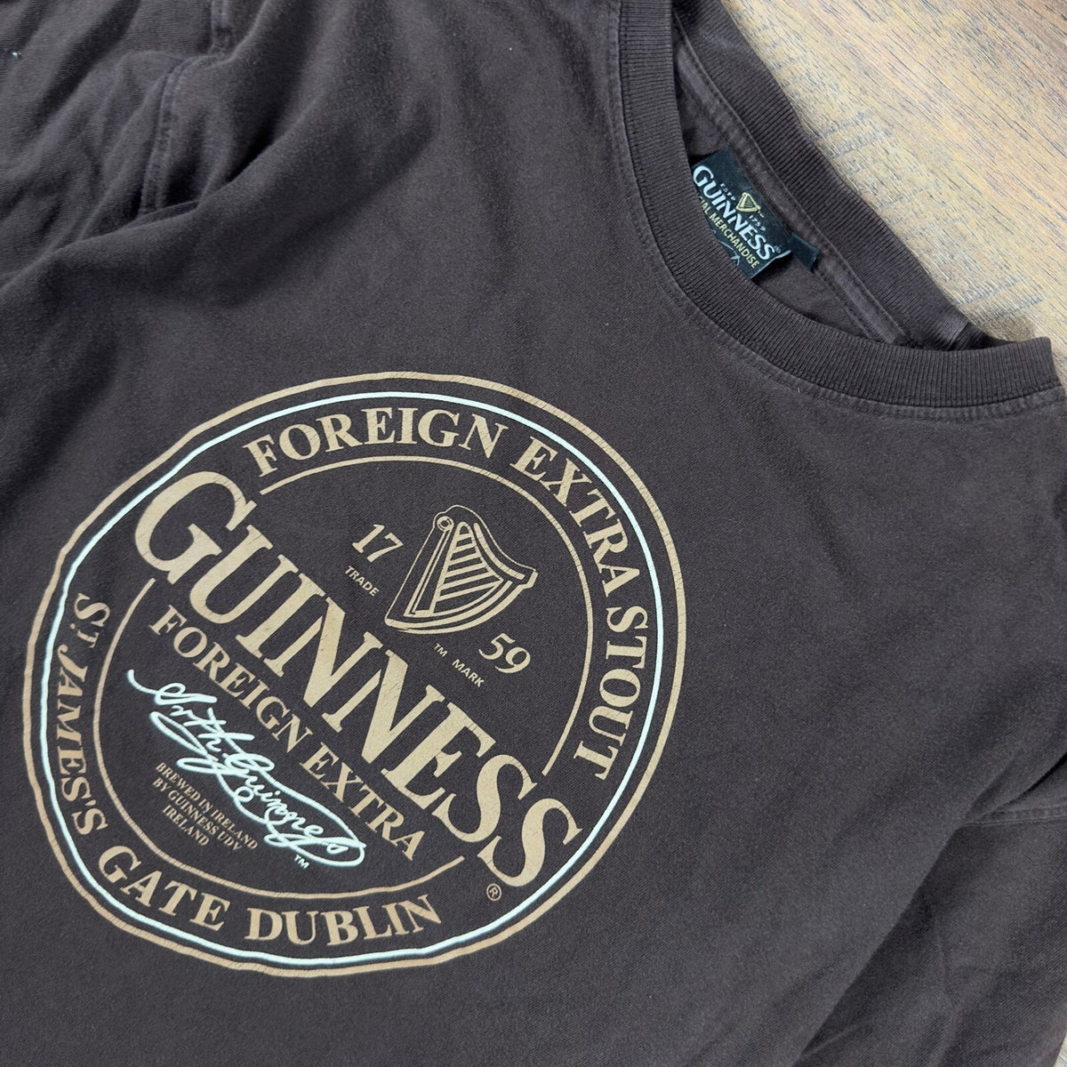 Guinness Foreign Extra Stout T-Shirt Mens XL Brown Graphic