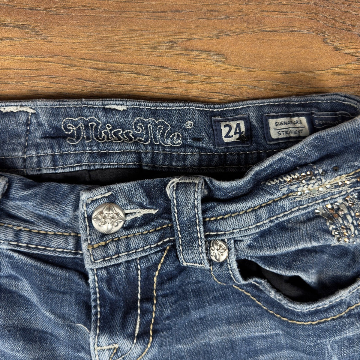 Y2K Miss Me Signature Straight Embellished Jeans Womens 24
