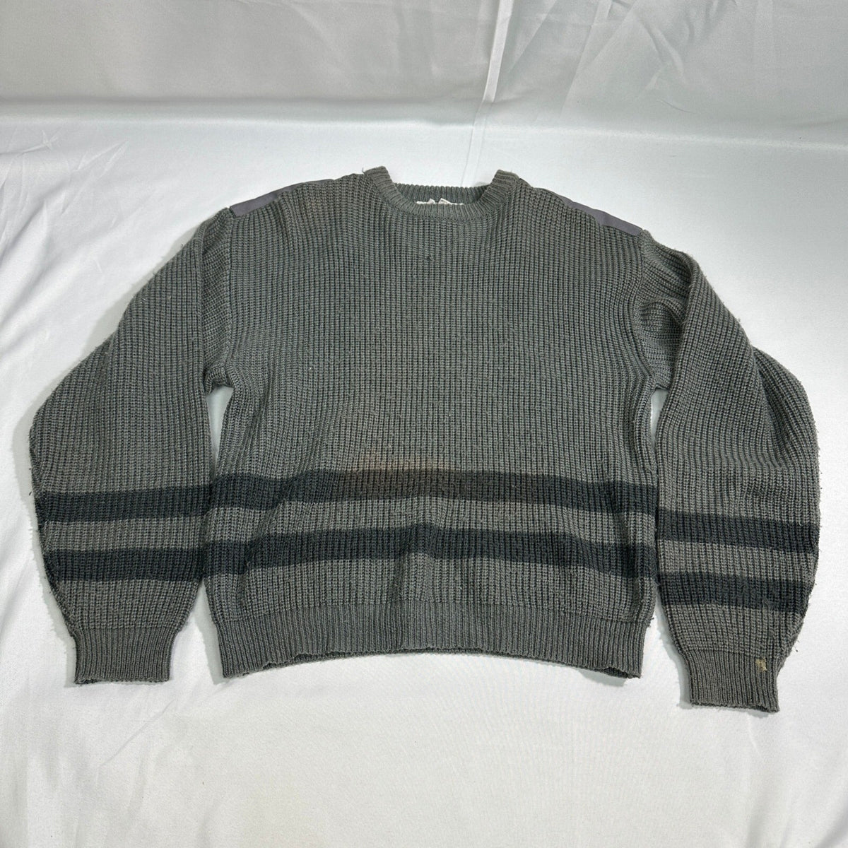 Vintage Richards Road Striped Knit Sweater Mens L Gray
