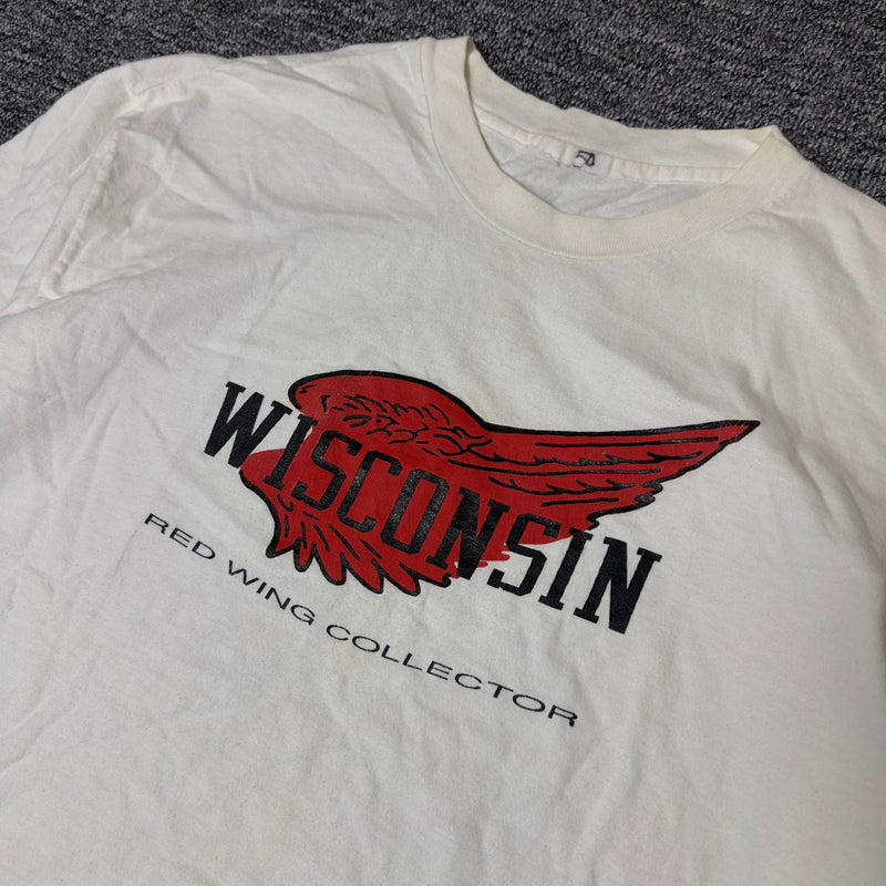 Wisconsin Red Wing Collector Graphic Tee White Souvenir