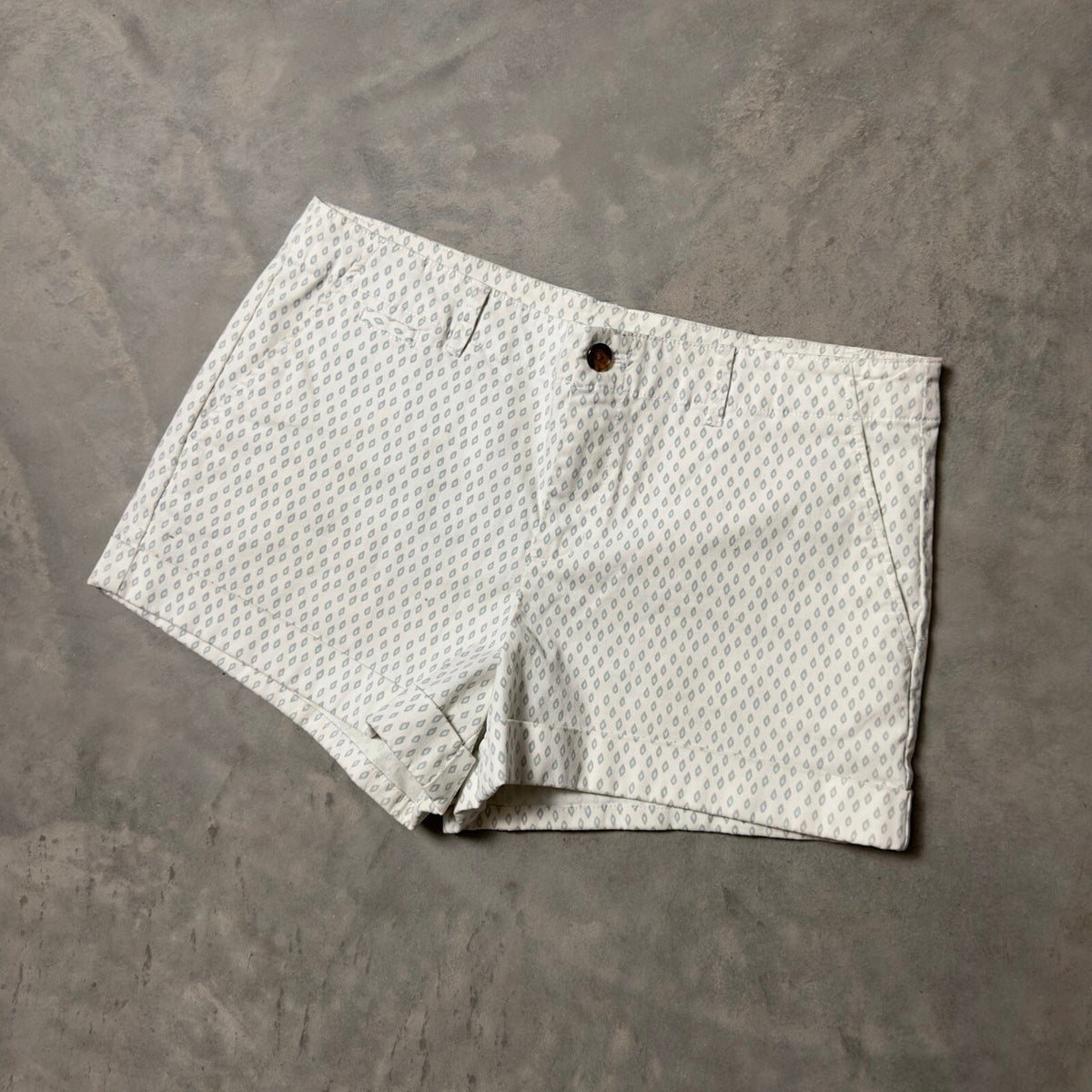 Victoria Secret Chino Shorts Women 12 White Teal Geometric