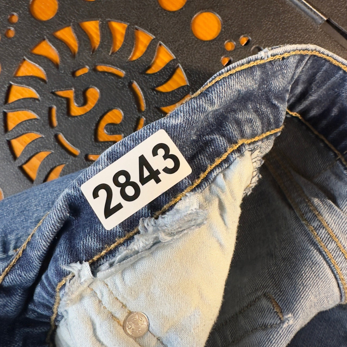 Levis 505 Straight Leg Jeans Mens 31x30 Blue Medium Wash