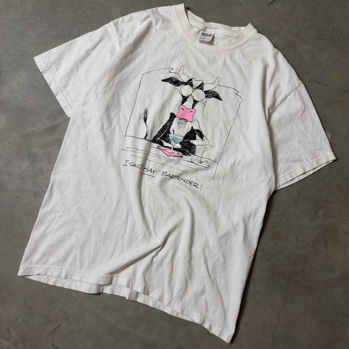 Vintage Anvil Cow Bartender Graphic Tee Mens L