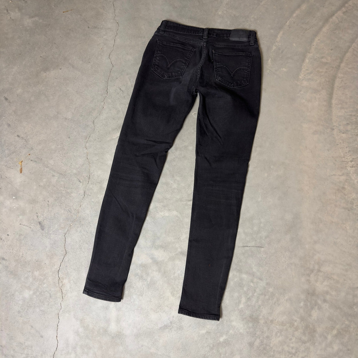 Levi's 535 Super Skinny Jeans Womens 28x30 Washed Black Goth