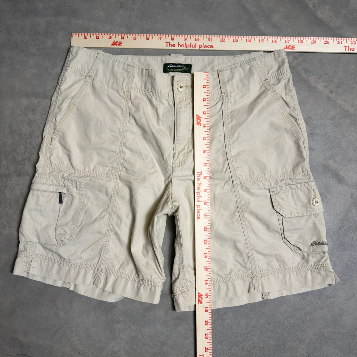 Eddie Bauer Cargo Shorts Womens 10 Beige Hiking
