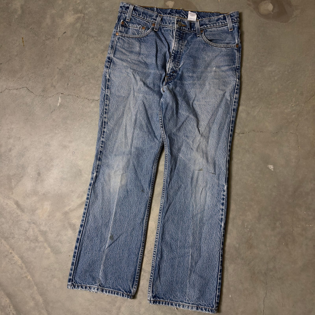 Vintage Levi's 517 Boot Cut Jeans Mens 36x30 Medium Wash