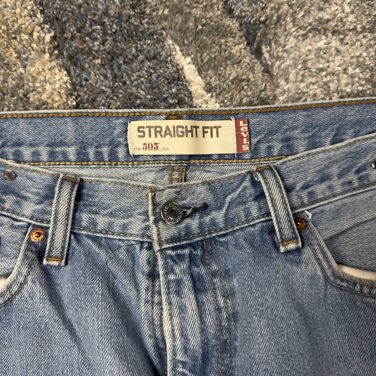 Vintage Y2K Levis 505 Straight Jeans Mens 36x36 Light Baggy
