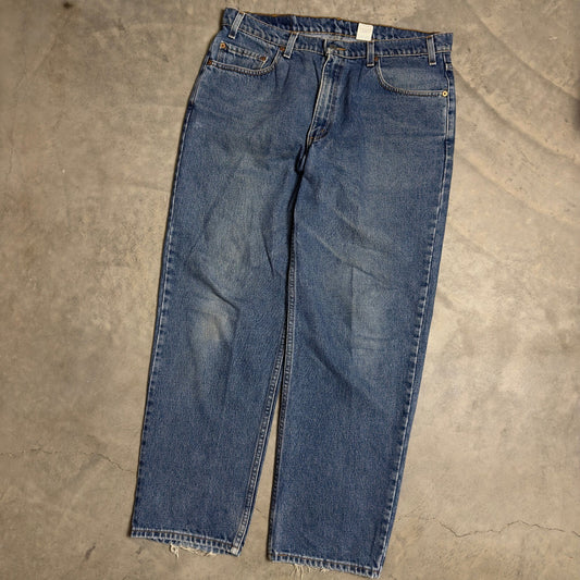Vintage Levis 550 Relaxed Fit Jeans Mens 36x30 Blue Baggy 90s Streetwear Denim