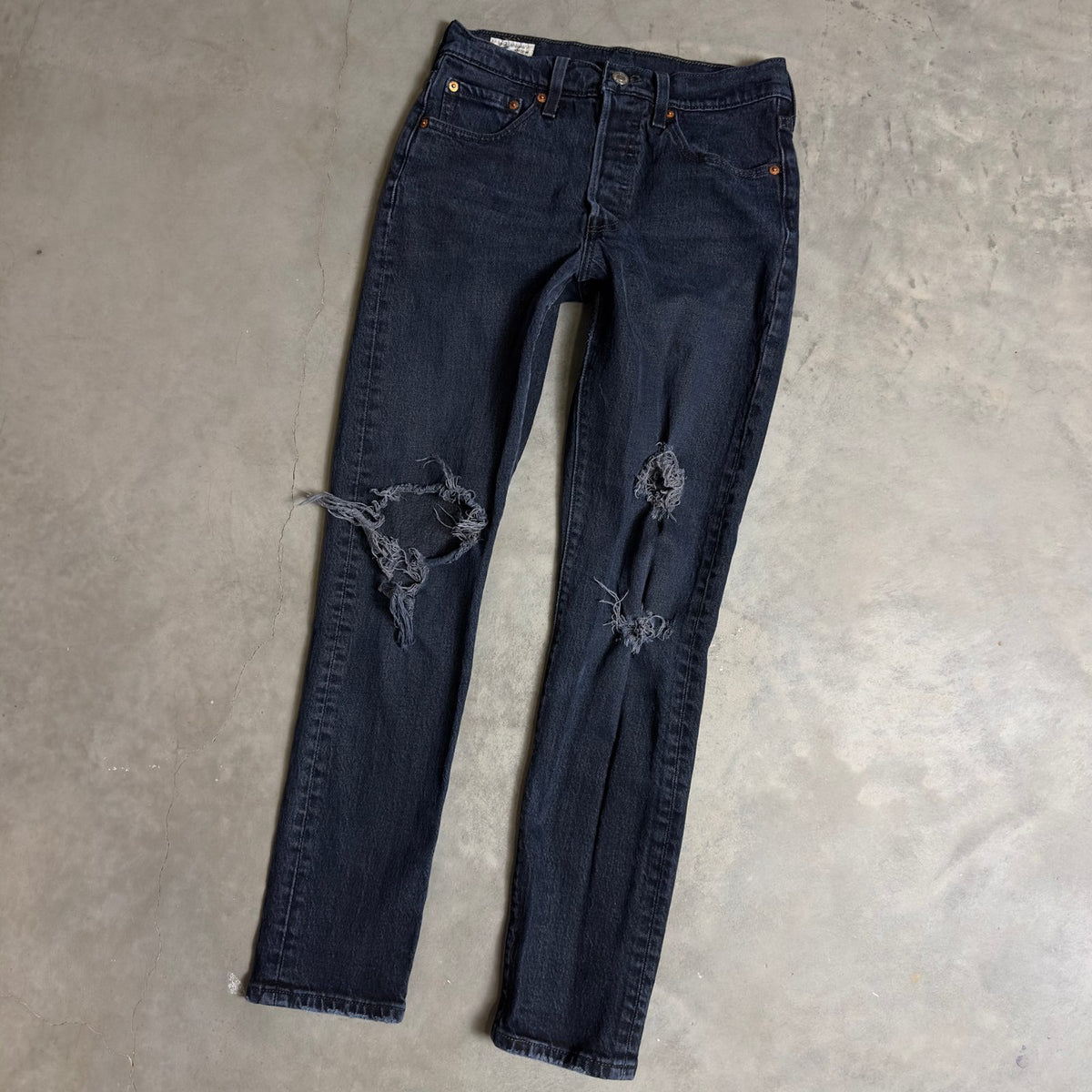 Levi's Premium 501 Jeans Womens 25x28 Distressed