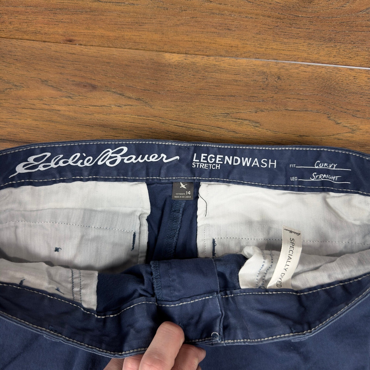 Eddie Bauer Legendwash Navy Curvy Straight Pants Womens 14