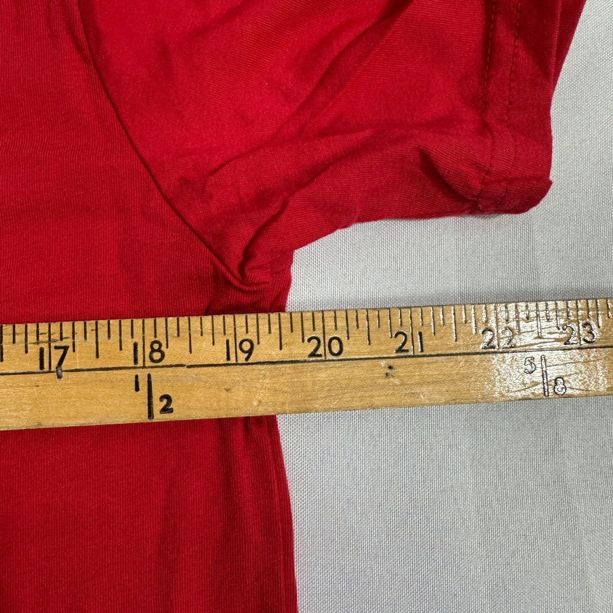 NWT Royal Apparel Men's M Red Short Sleeve T-Shirt Crew Neck