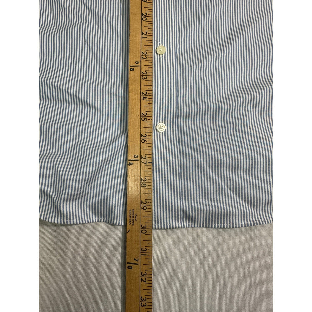 Eddie Bauer Men's Large Blue White Stripe Button Down Shirt
