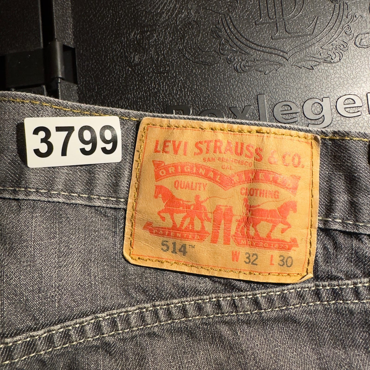 Levi's 514 Straight Jeans Mens 32x30 Faded Charcoal Gray