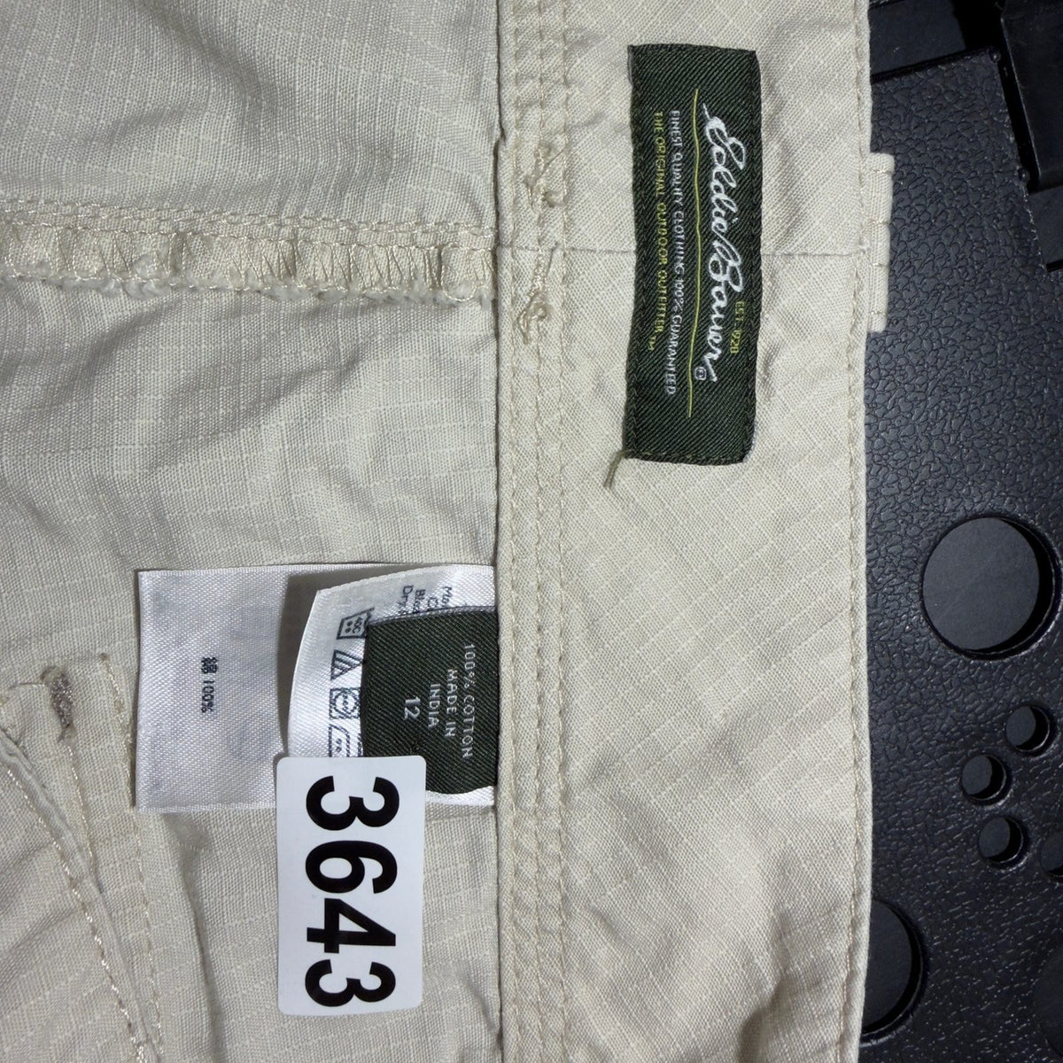 Eddie Bauer Cargo Shorts Womens 10 Beige Hiking