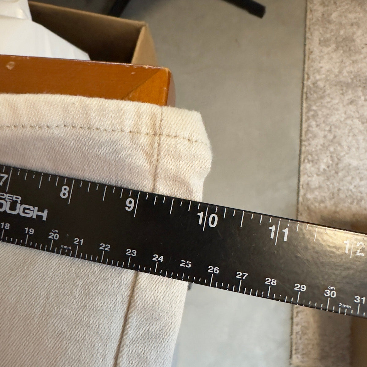 Signature by Levi Strauss Jeans Women 14 W32 Beige Straight