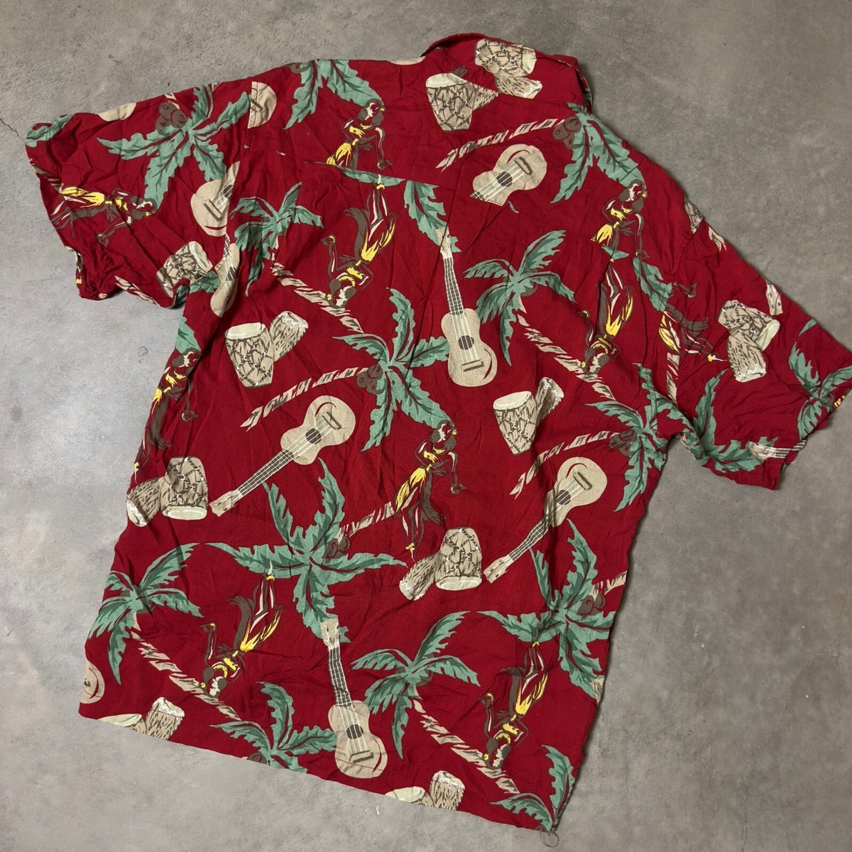 Vintage Utility Hawaiian Shirt Mens Medium Red Tropical Ukulele Drum Aloha Camp