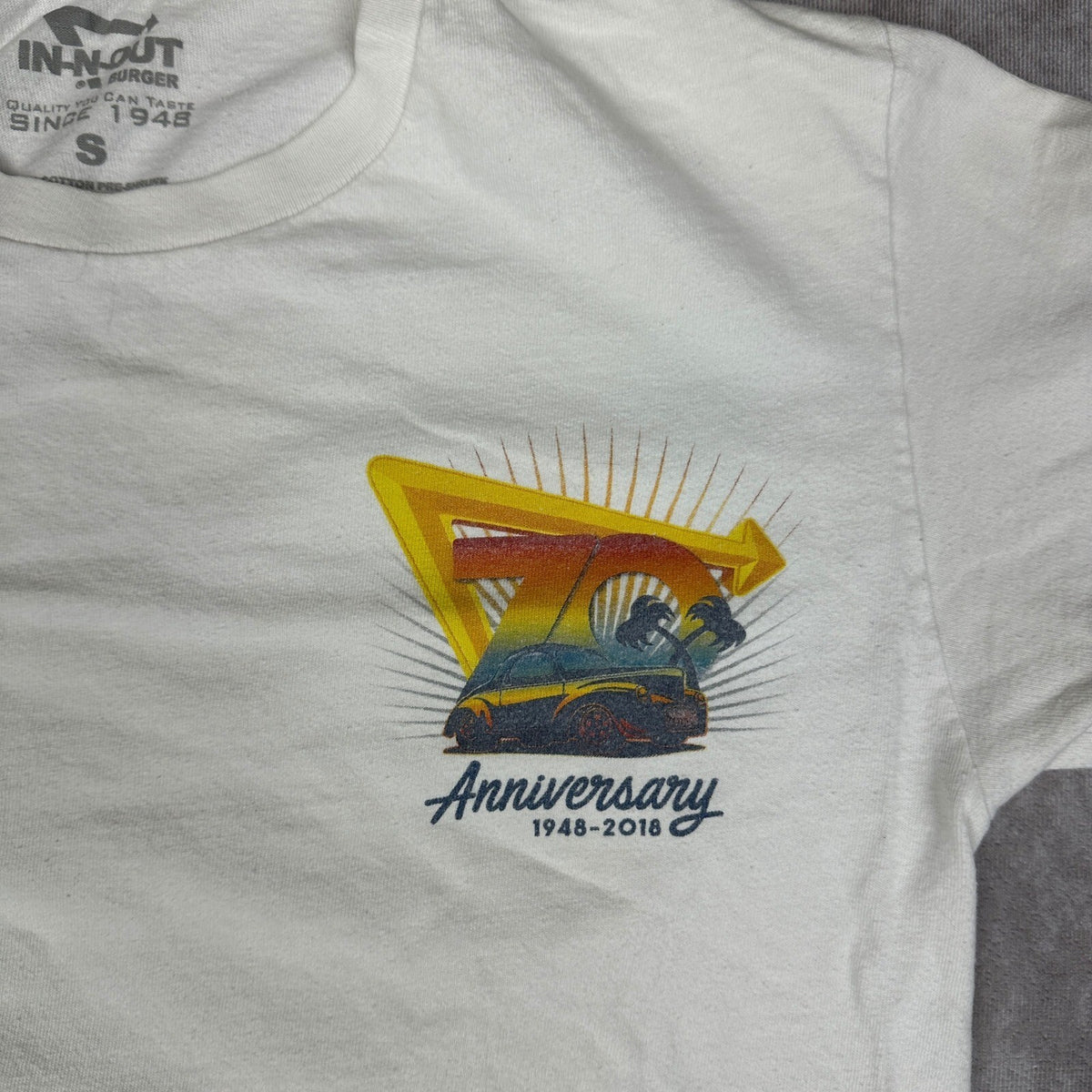 In-N-Out 70th Anniversary T-Shirt S Vladimir Kush Burger Art