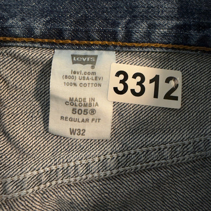 Vintage Levis 505 Denim Shorts Mens 32 Blue Y2K