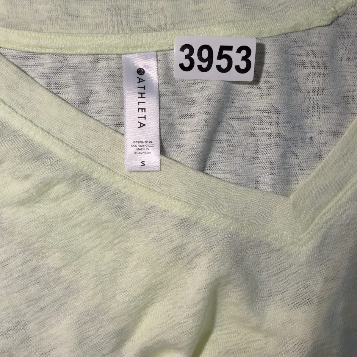 Athleta V-Neck Slub Tee Womens S Pale Yellow Short Sleeve