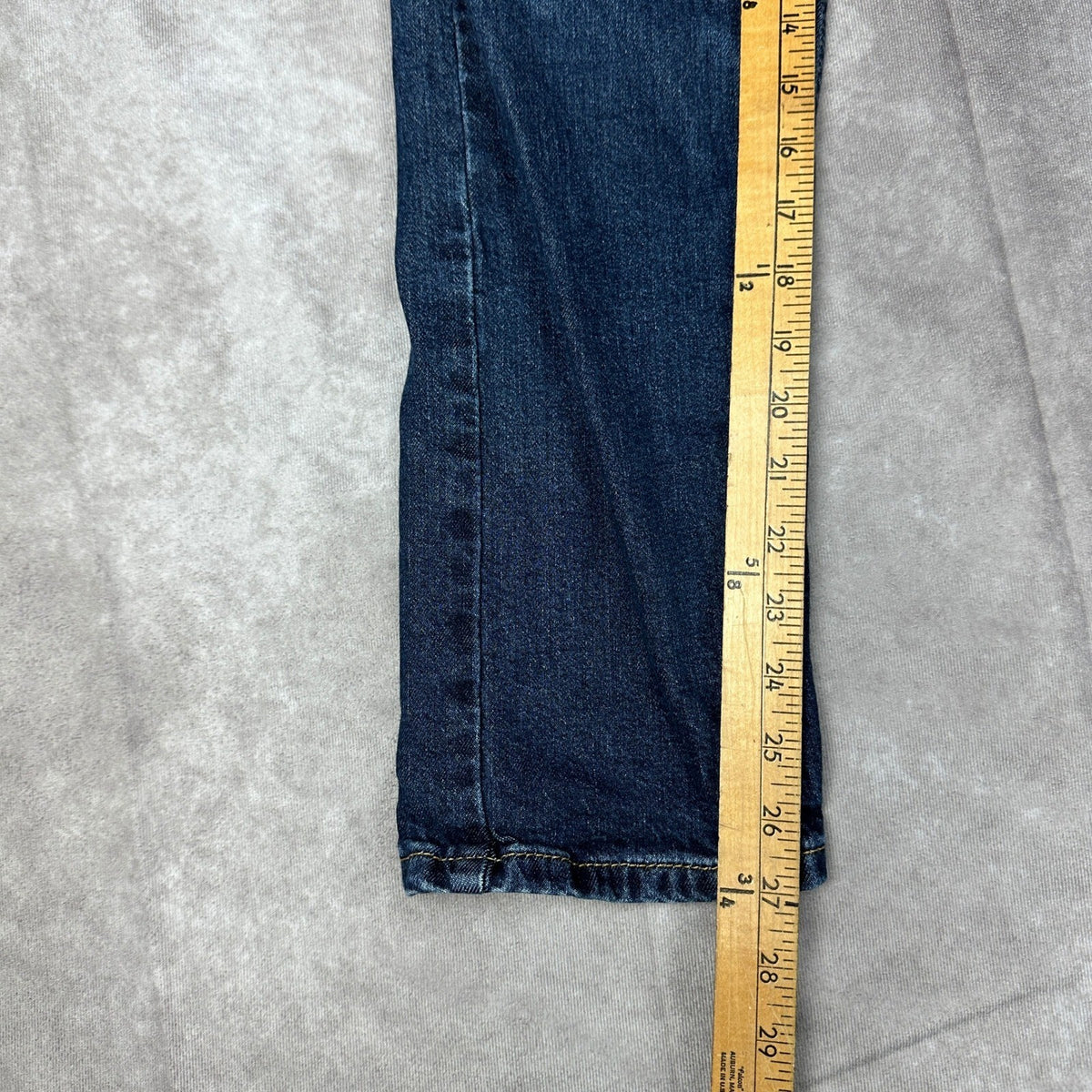 Levi's 502 Regular Taper Jeans Mens 31x30 Dark Blue Baggy