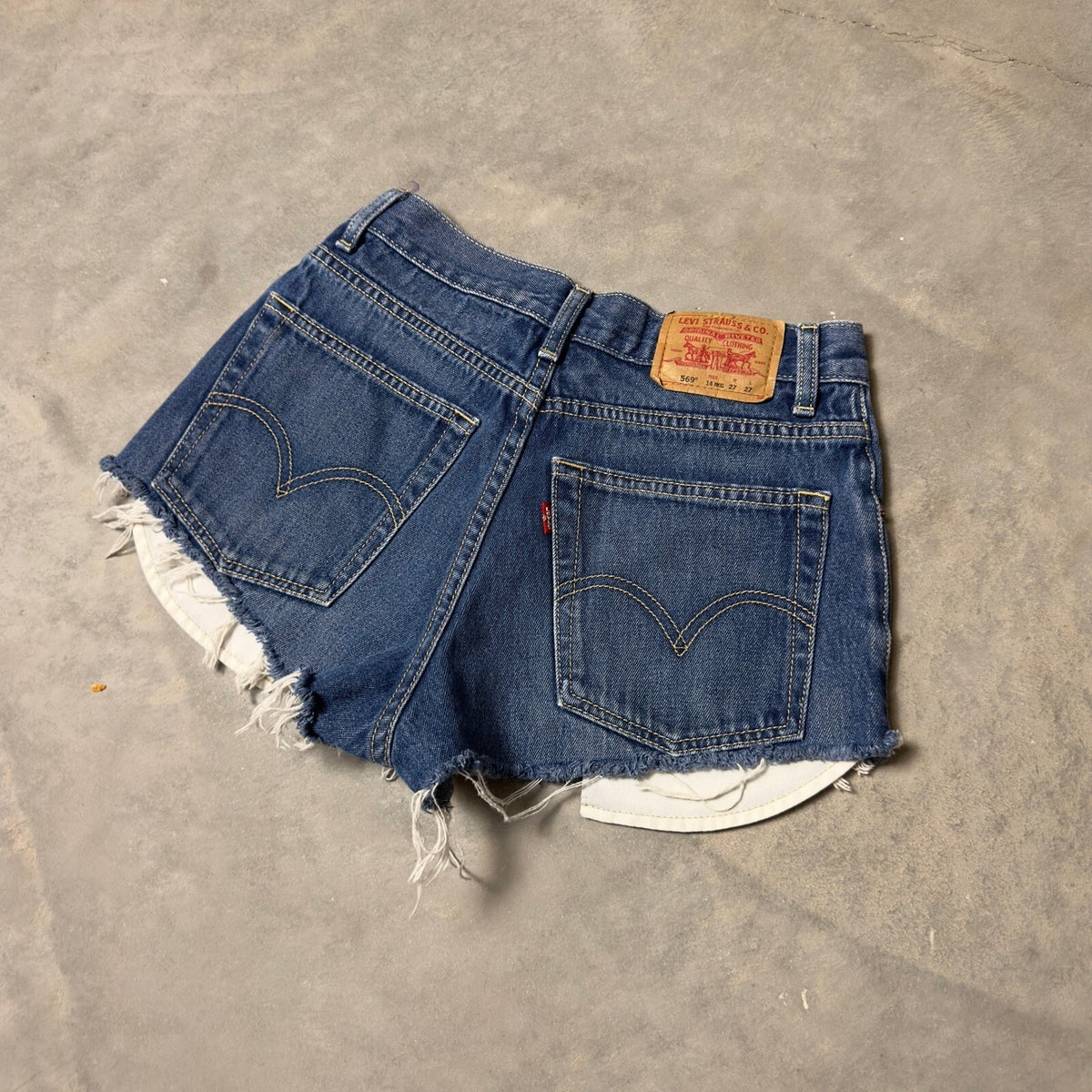 Vintage Levis 569 Loose Straight Shorts Women 14R Blue Y2K