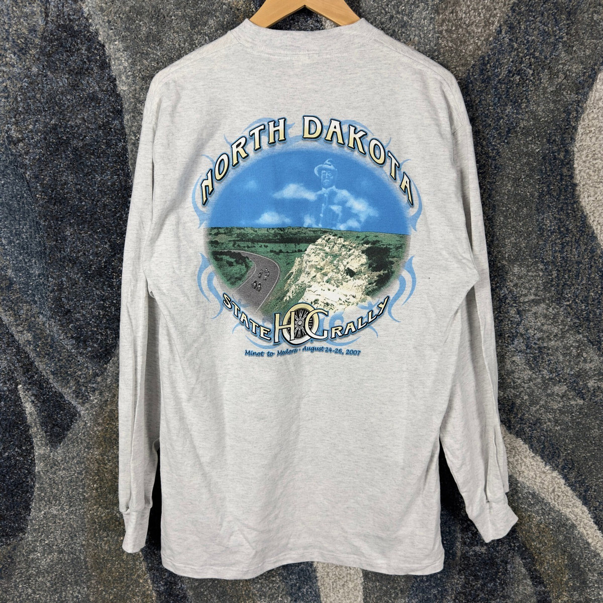 Vintage 2007 HOG North Dakota State Rally Henley Mens L Gray