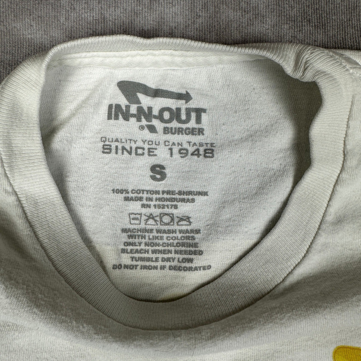 In-N-Out 70th Anniversary T-Shirt S Vladimir Kush Burger Art
