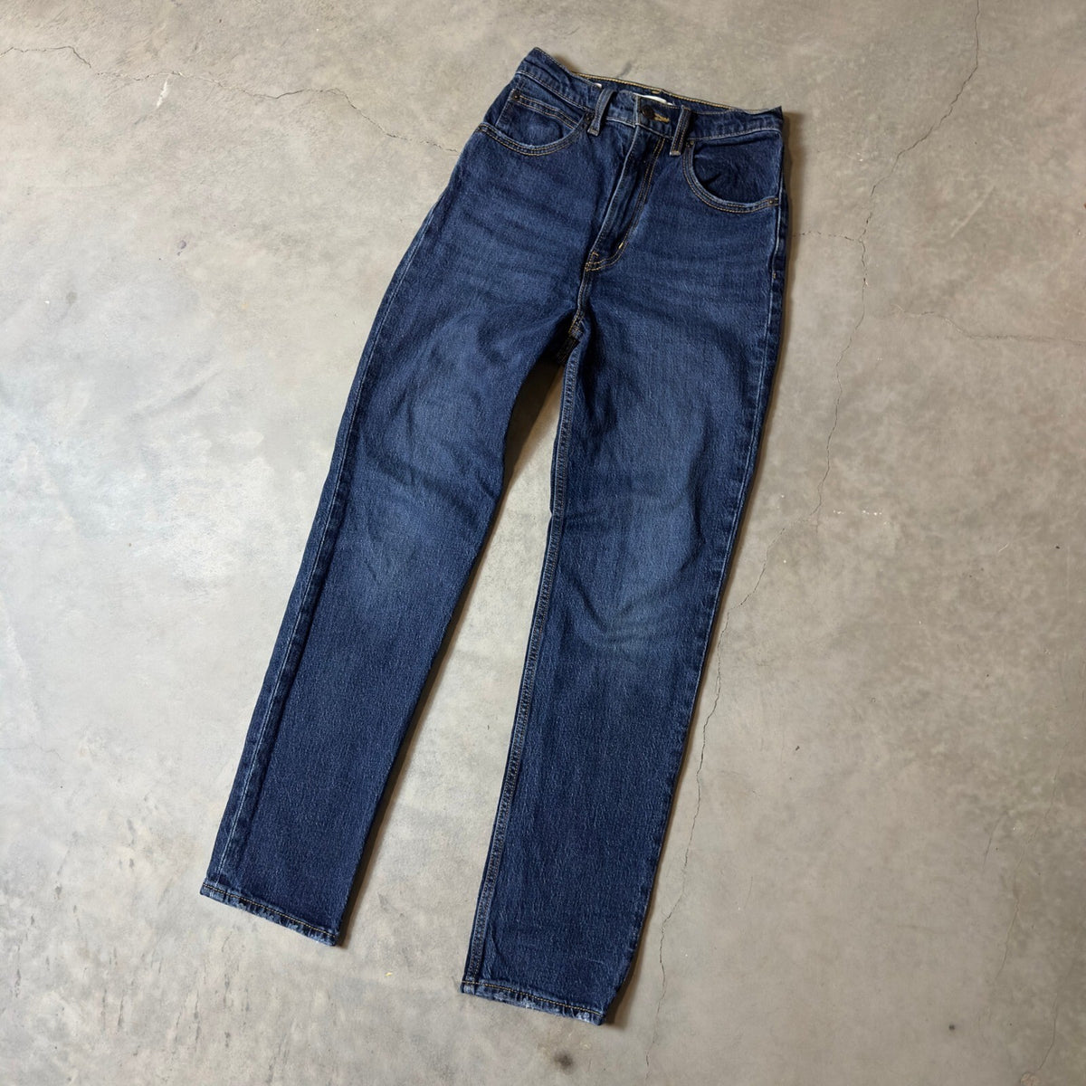 Levi's High Rise Straight Leg Jeans Womens 24 Dark Blue