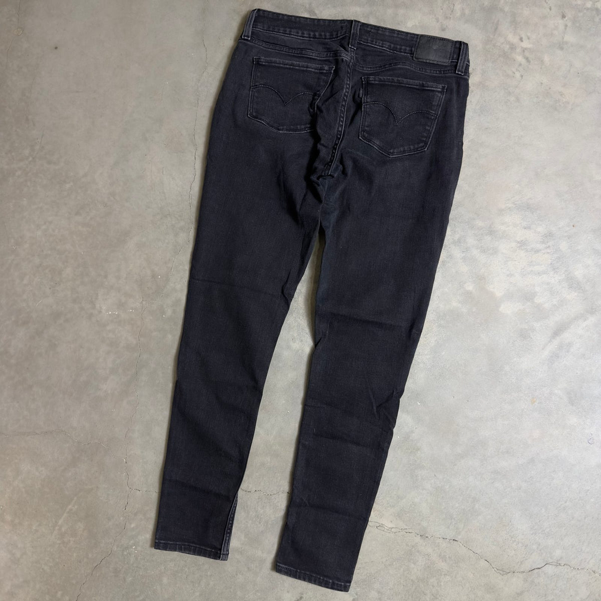 Levi's 535 Super Skinny Jeans Womens 31x30 Black Wash