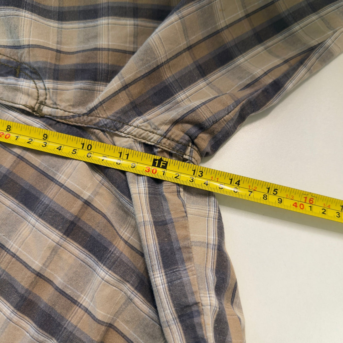 Wrangler Cargo Shorts Boys 18 Brown Plaid Baggy