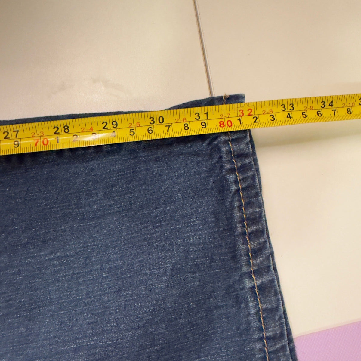 Levi's 541 Athletic Taper Jeans Mens 46x32 Blue Baggy