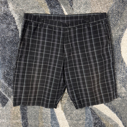 Burnside Plaid Shorts Mens 40 Black Grey Baggy Skater